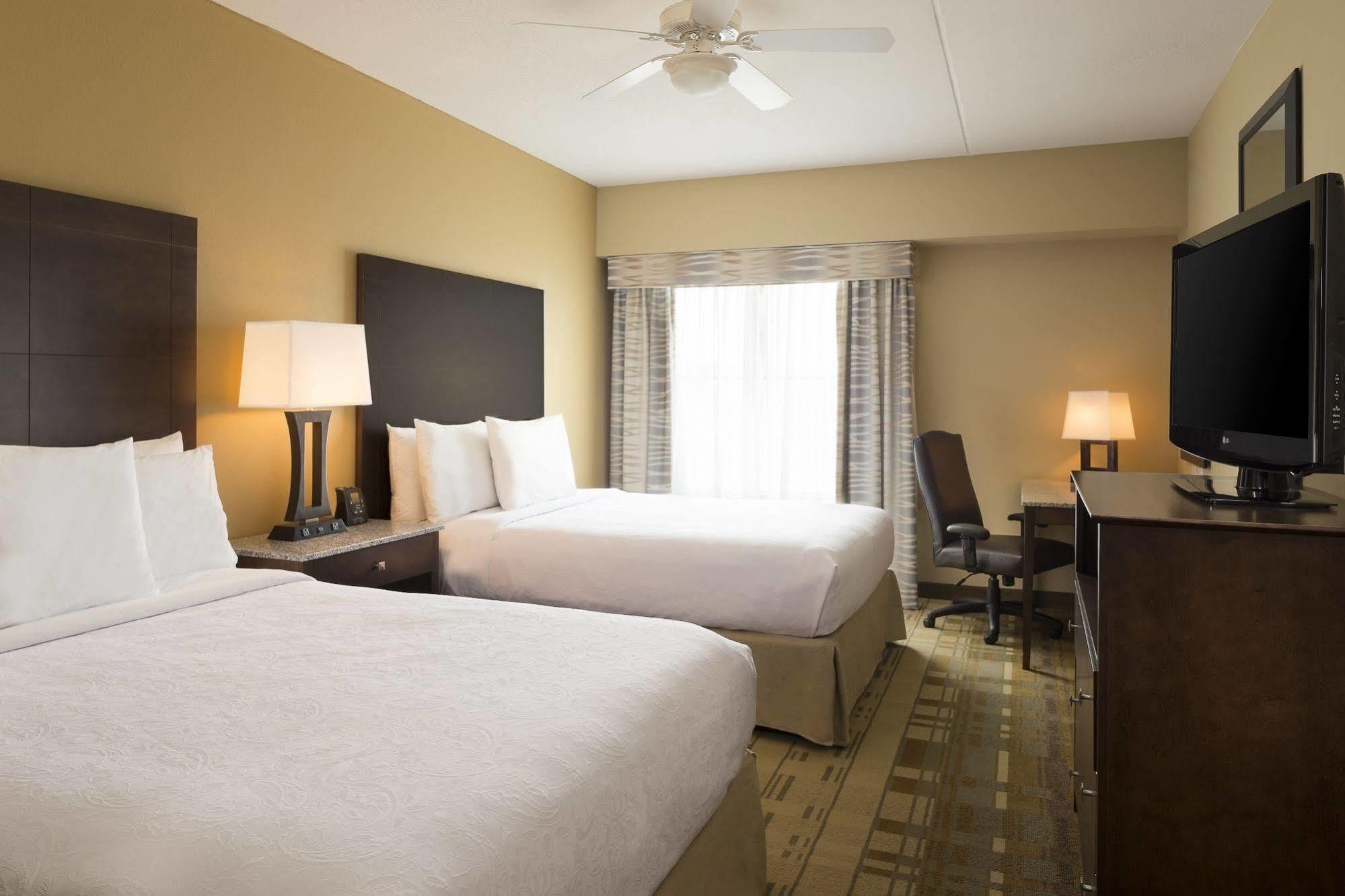 Motel Homewood By Hilton - Iowa River Landing 3*
